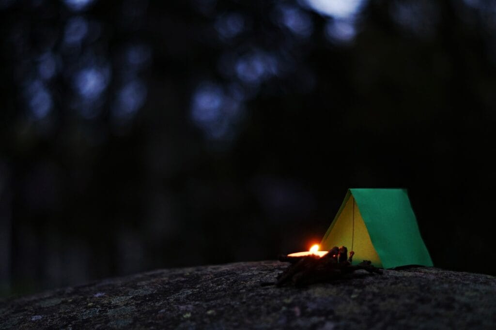 Seikkailijoiden yöretki - Lue lisää